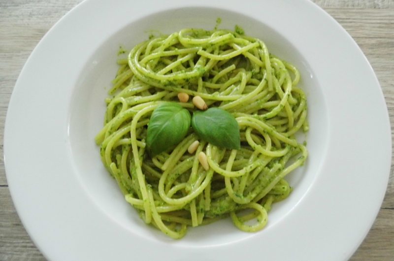 Spaghetti al pesto